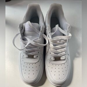 Never worn air forces!